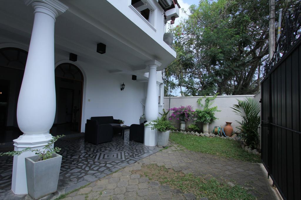 Angel Villa Negombo Exterior foto